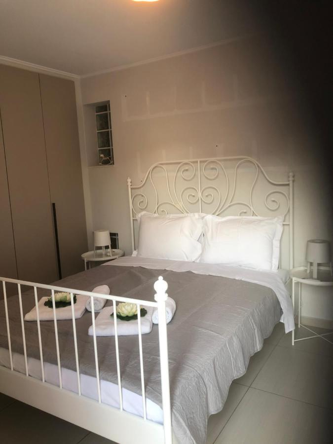 Maisonette Lux Modern Next To Metro Kerameikos 3 Rooms Athens Ngoại thất bức ảnh